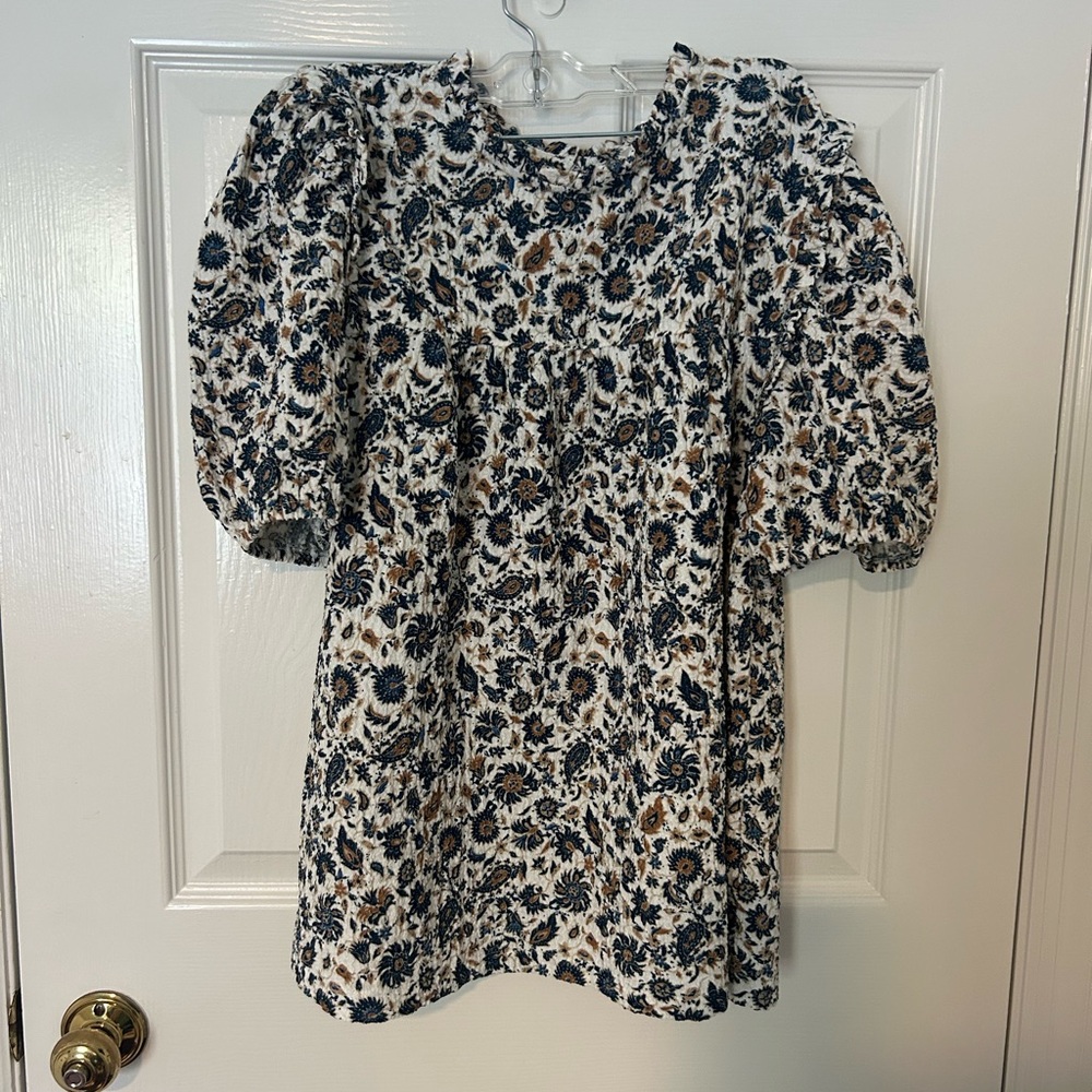 LOFT Blue and Tan Floral Top